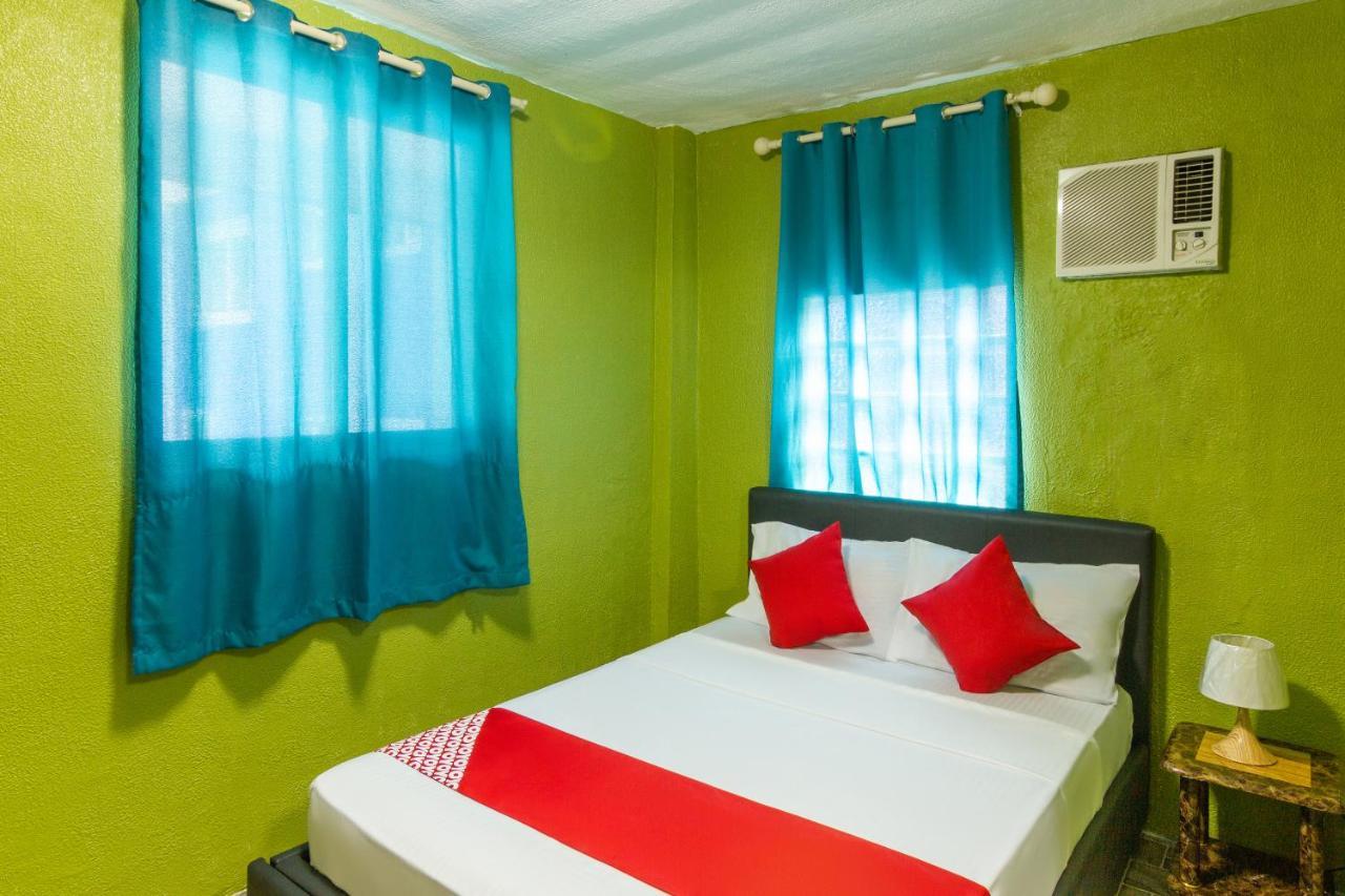 Cebu 3*