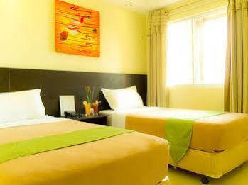 Canberry 2* Cebu