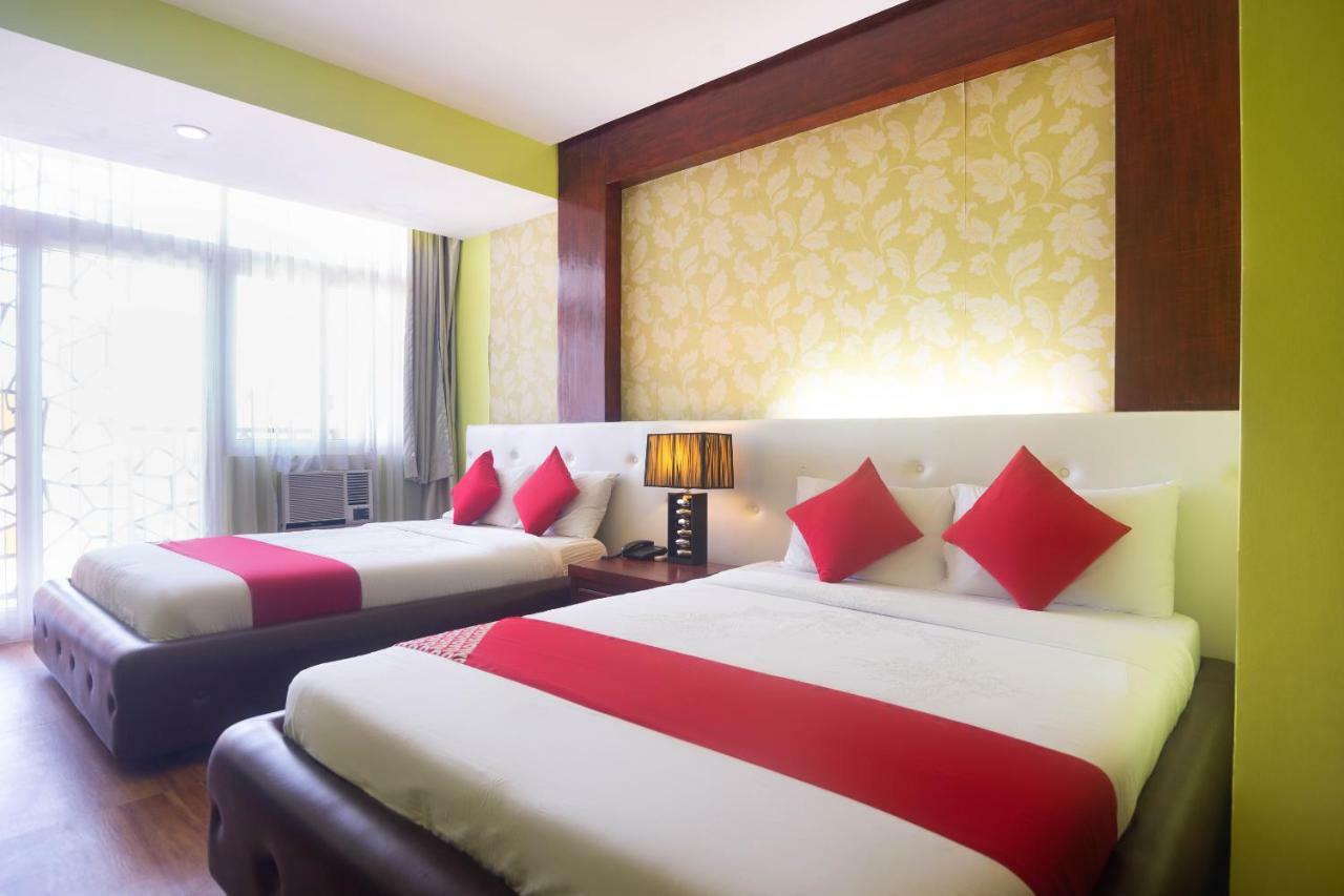 Hotel Oyo 159 San Remigio Pensionne 2*