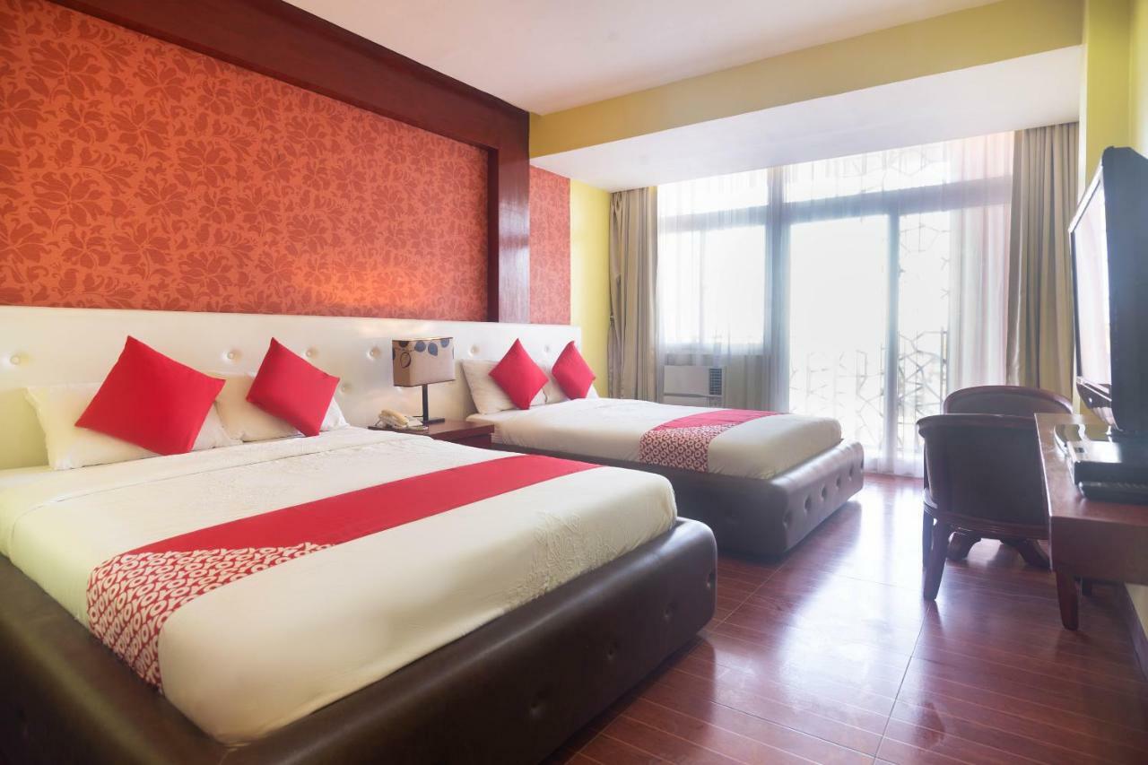 Hotel Oyo 159 San Remigio Pensionne Cebu