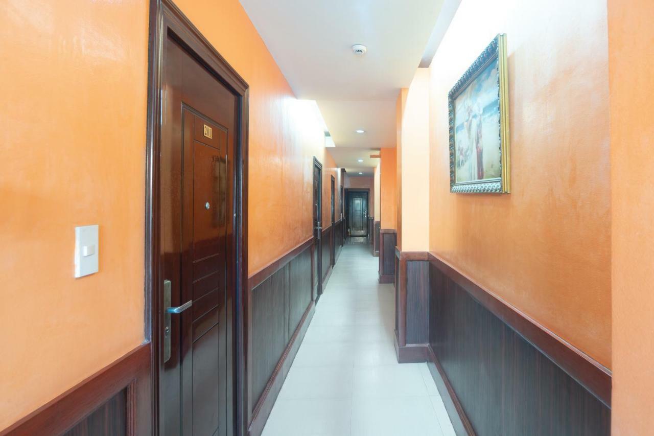 Oyo 159 San Remigio Pensionne Hotel 2*