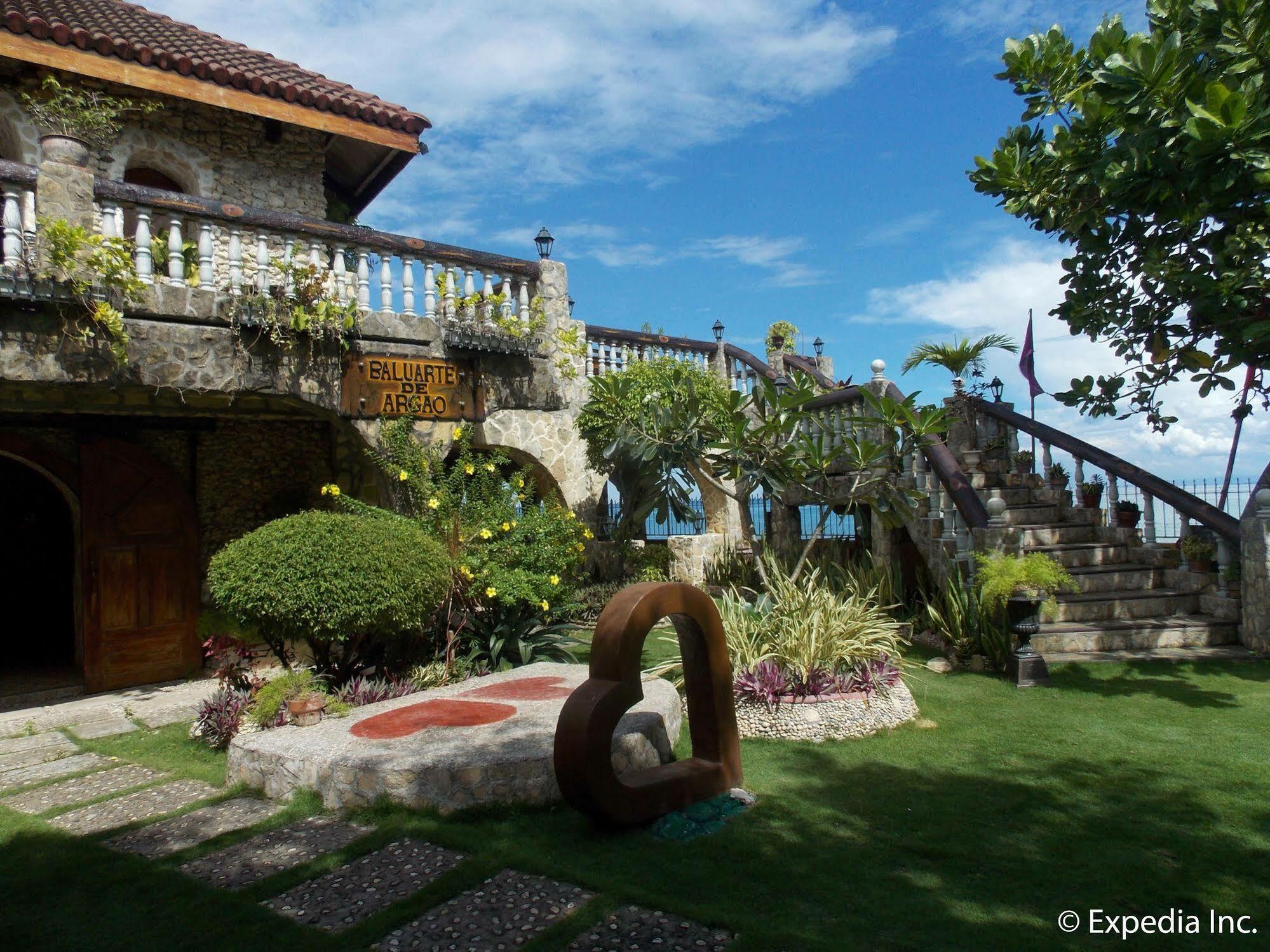 Baluarte De 2* Argao
