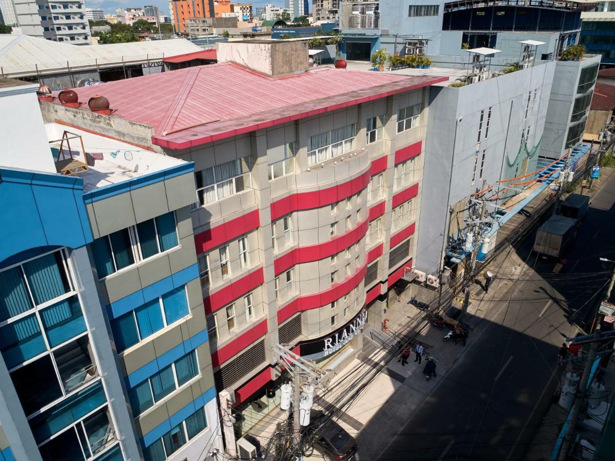 Hotel Rianne And Suites 3*