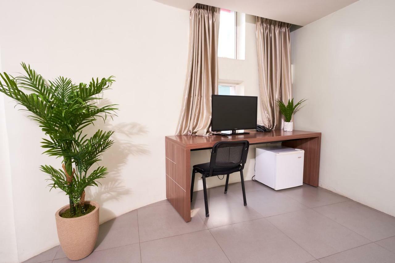 Hotel Rianne And Suites Cebu