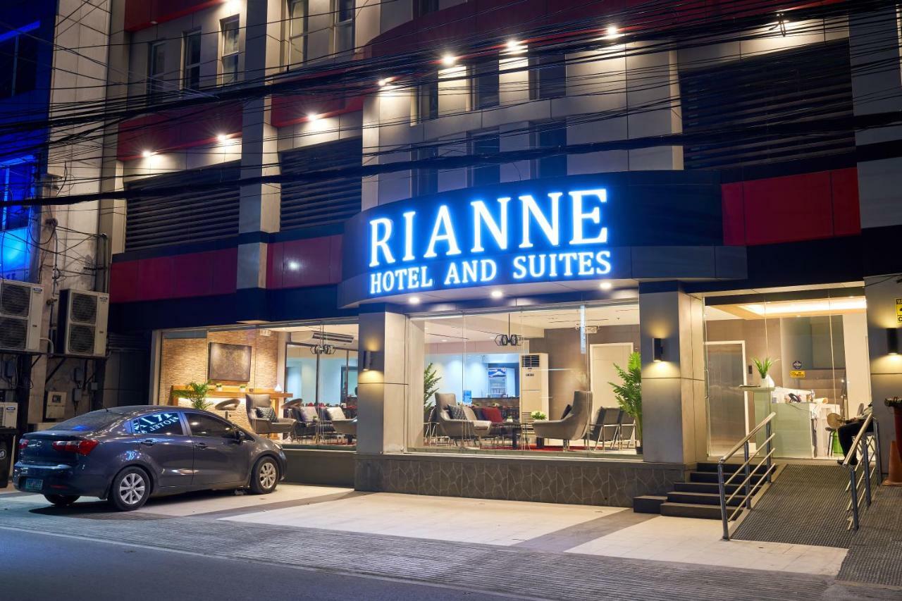 Hotel Rianne And Suites