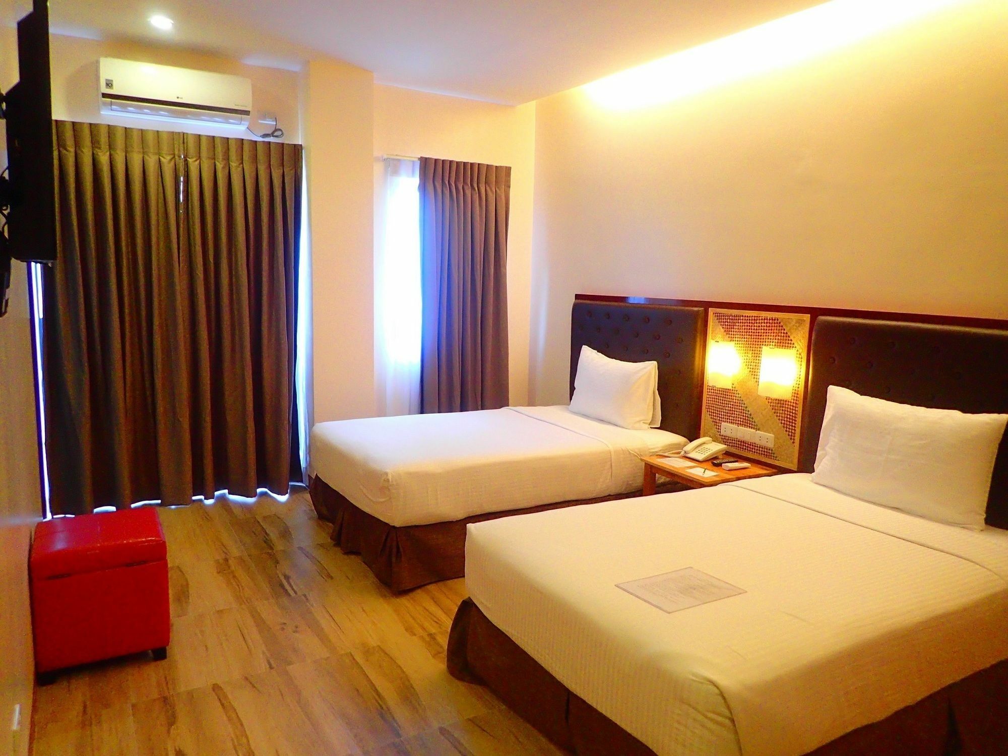 Resort Aozora Seaside Mactan 2*