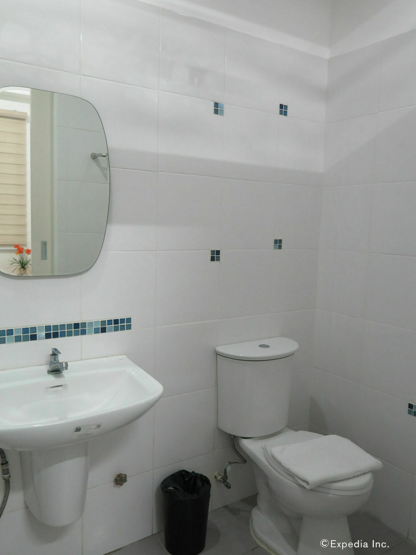 Alicia Tower Residences (Adults Only)