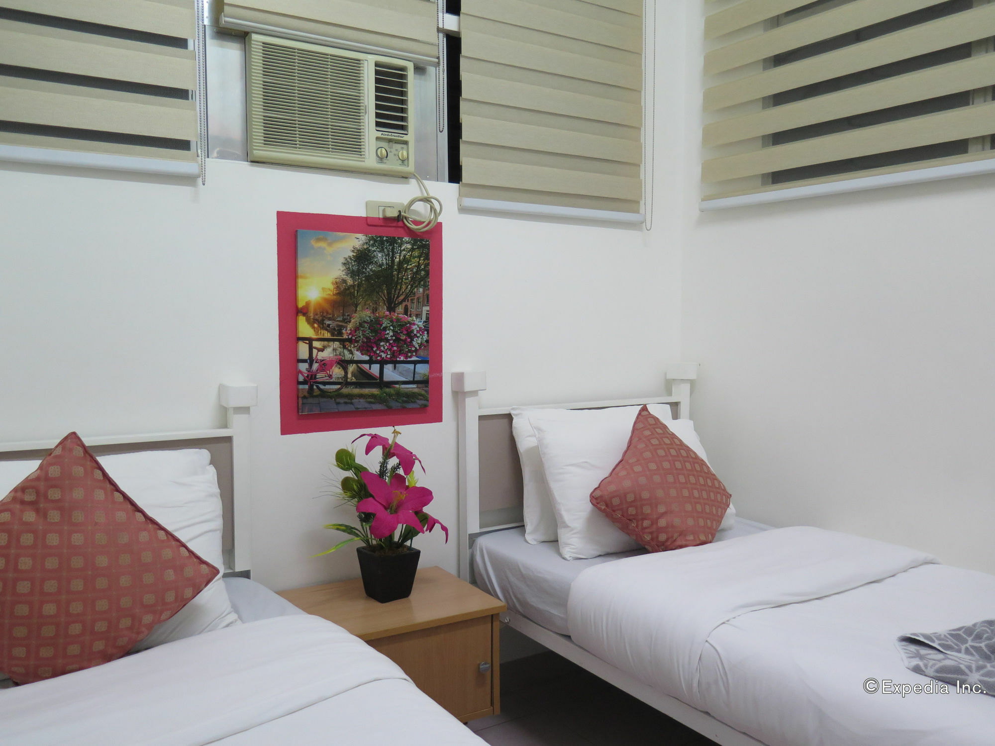 Hostel Alicia Tower Residences (Adults Only)