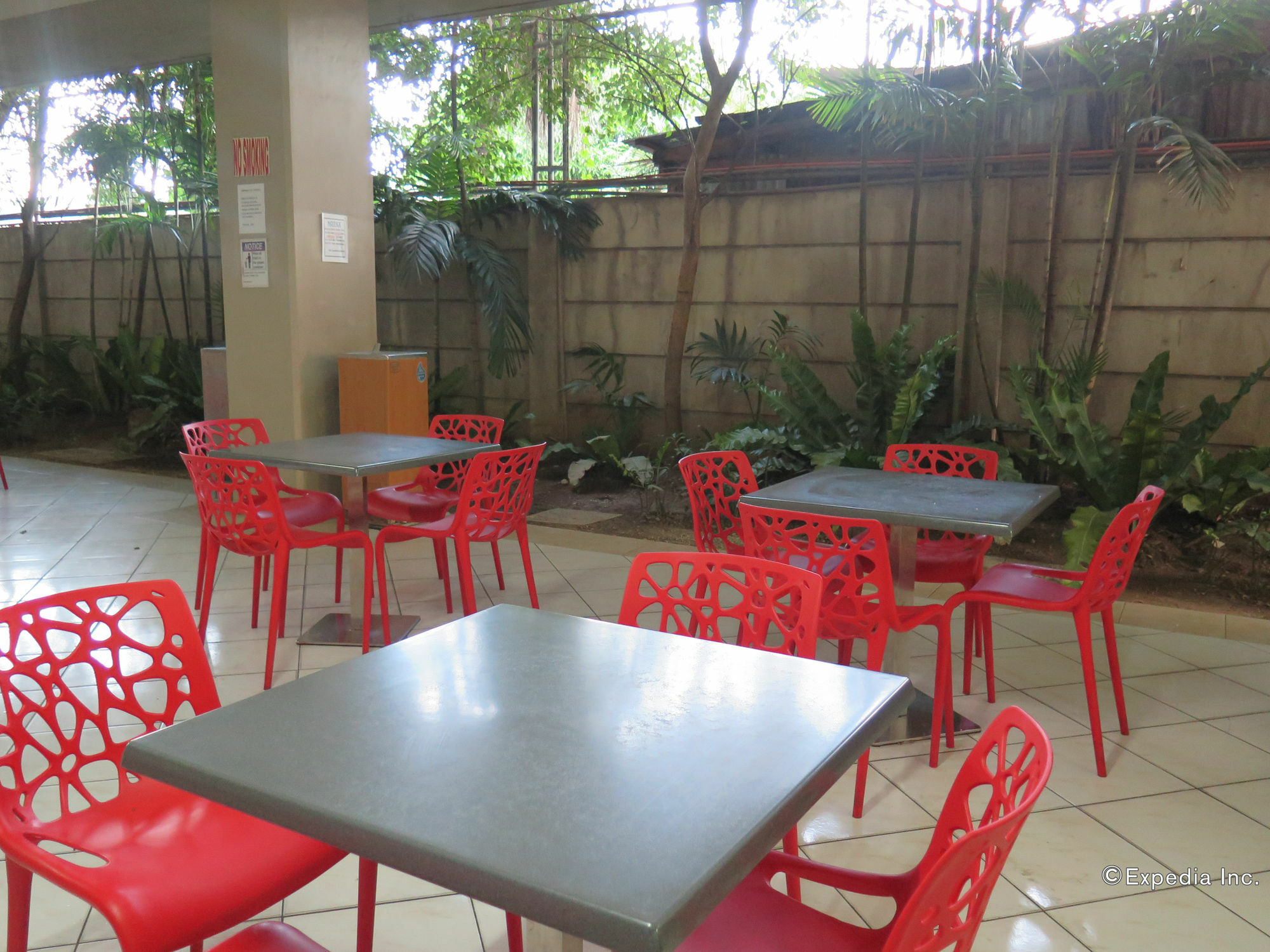 Alicia Tower Residences (Adults Only) Hostel *