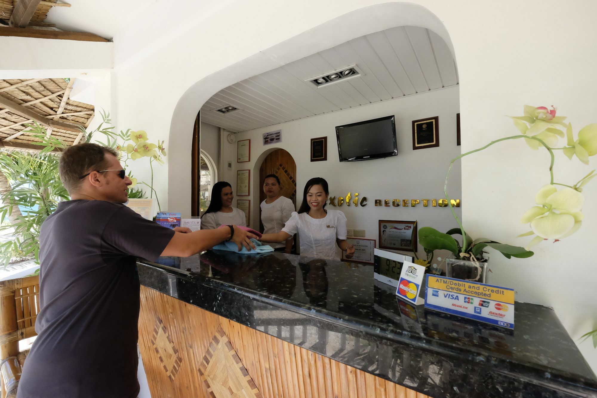 Hotel Exotic Island Dive & Logon