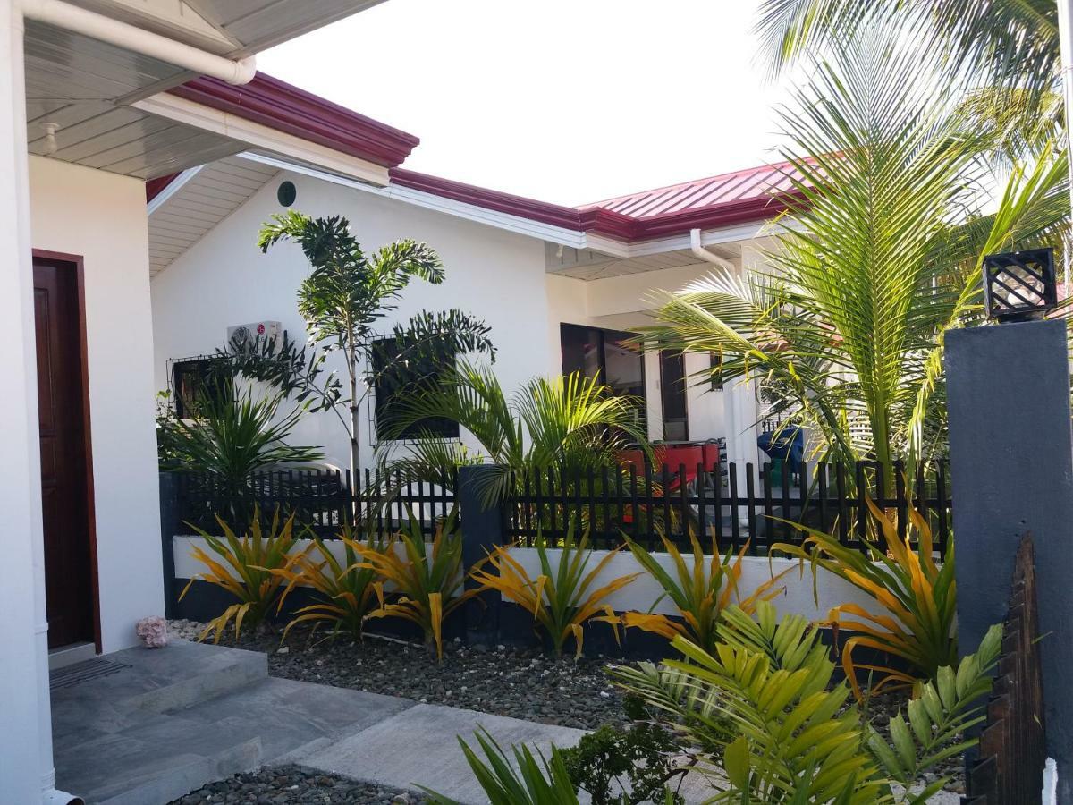 Garden Village 3* Moalboal
