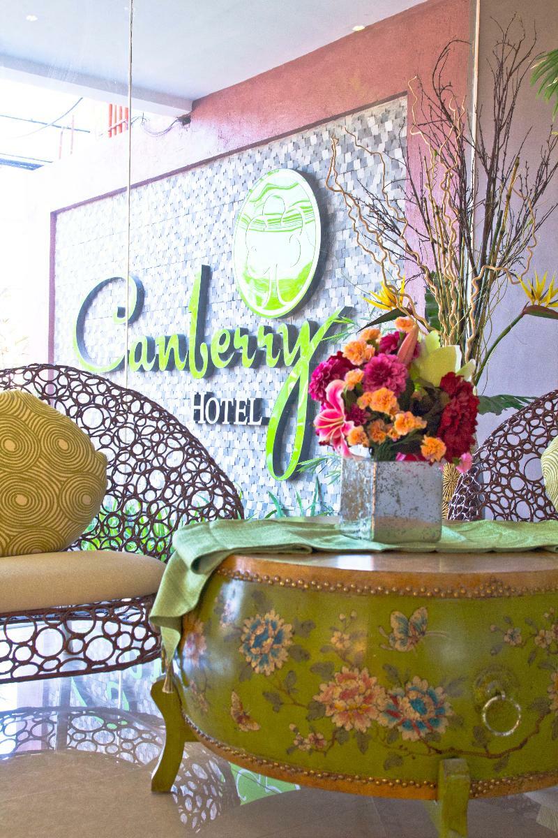 Hotel Canberry