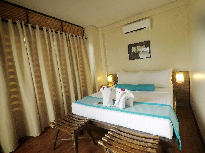 Maayo Hotel 3*