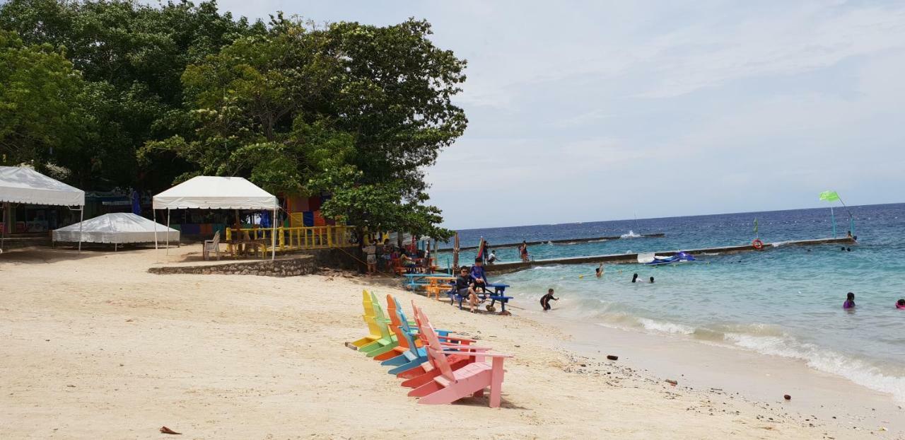 Mactan Newtown Ocean View 360 Degree Apartment *