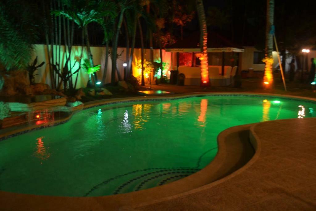 Villa Kim Beatriz Compound