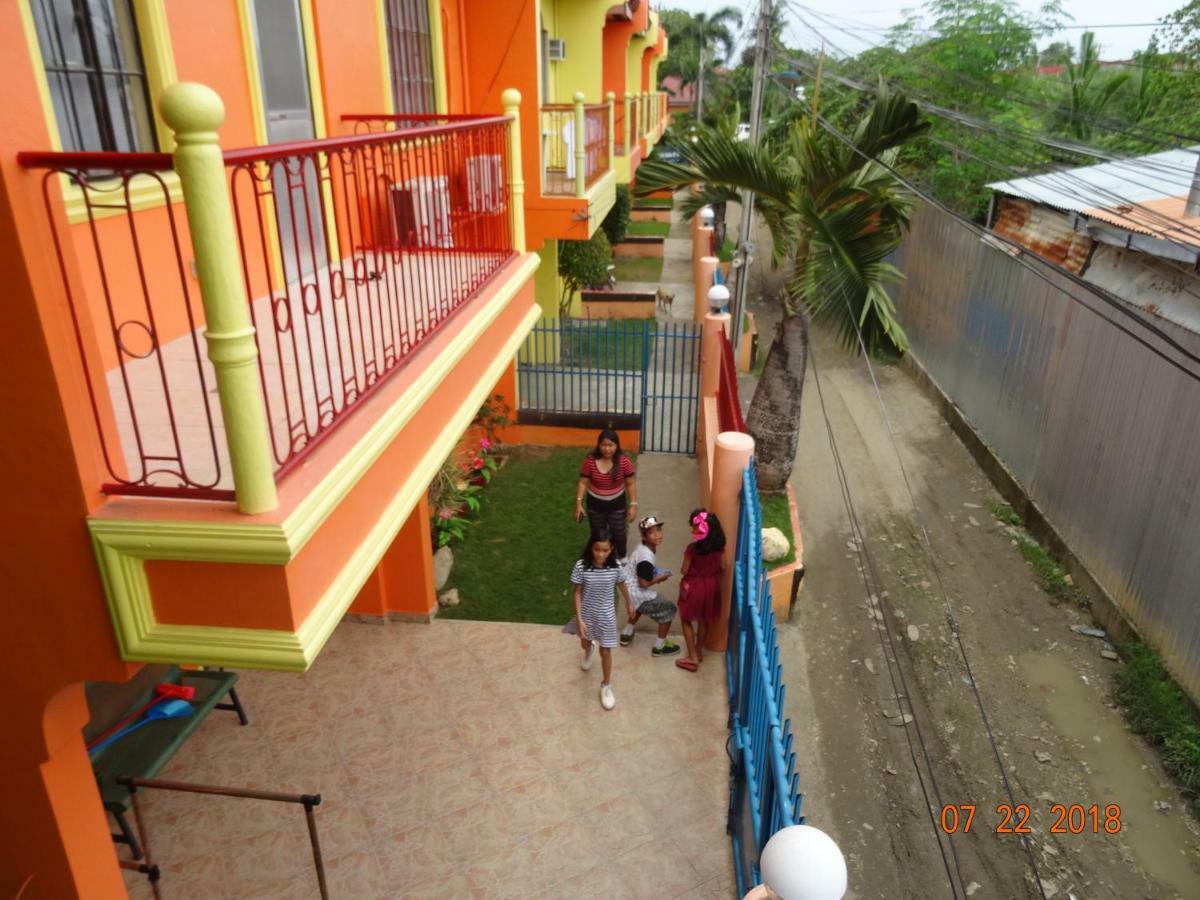 Jenjen's House *