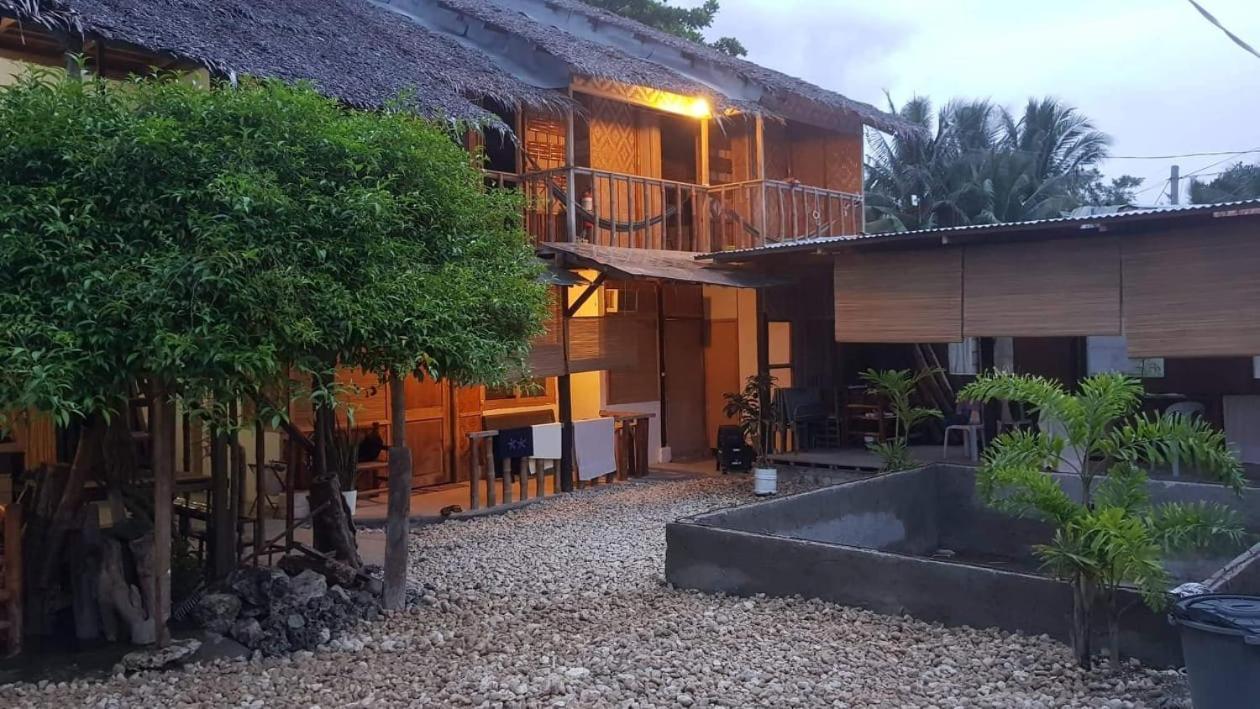 Babu Backpackers Hostel *
