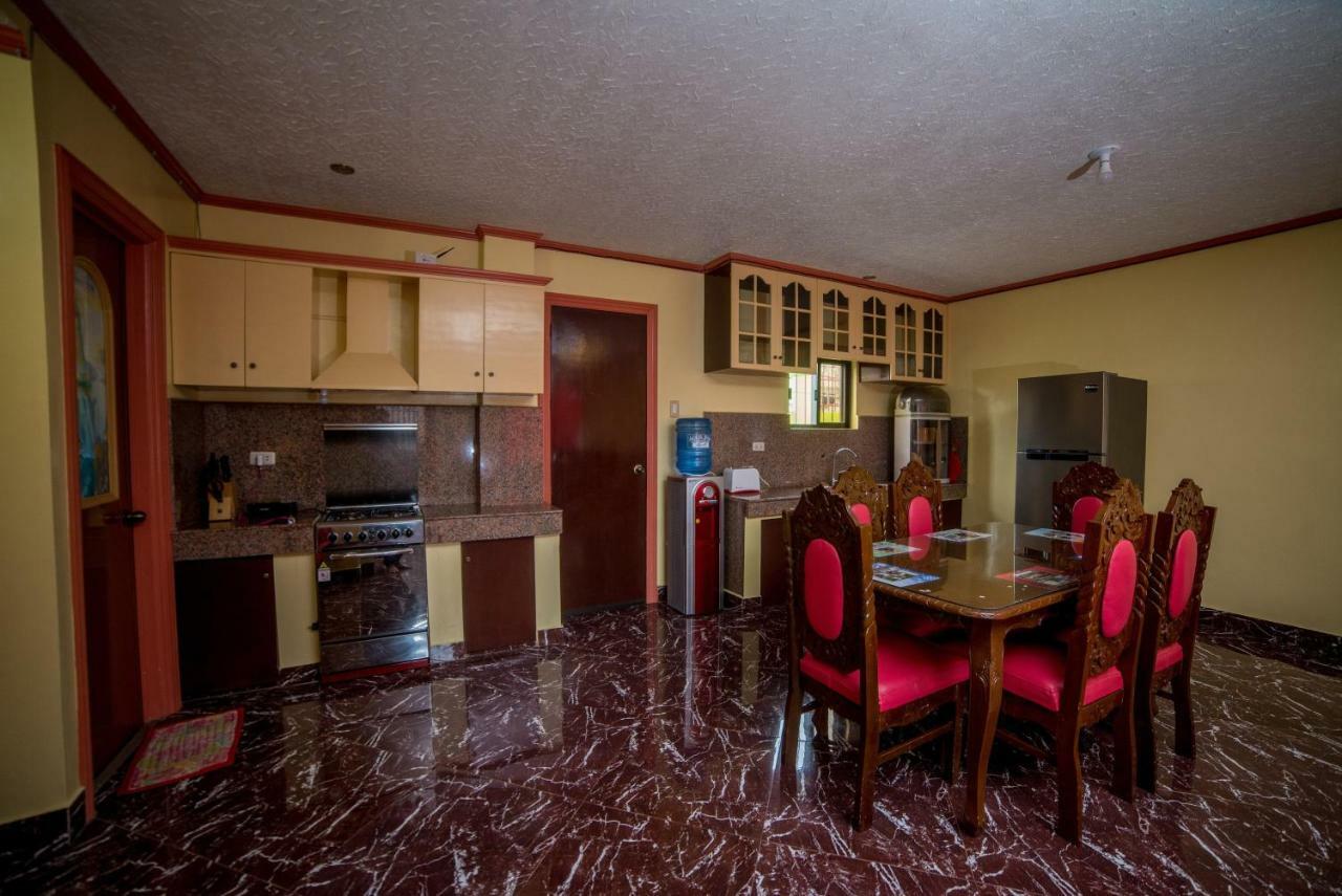 Jenjen's House * Lapu-Lapu City
