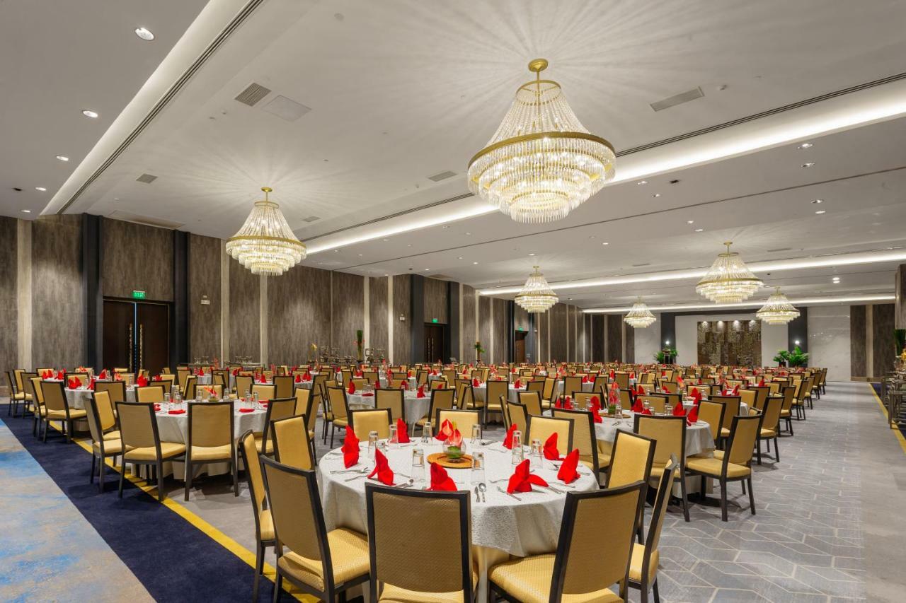 Summit Galleria 3* Cebu