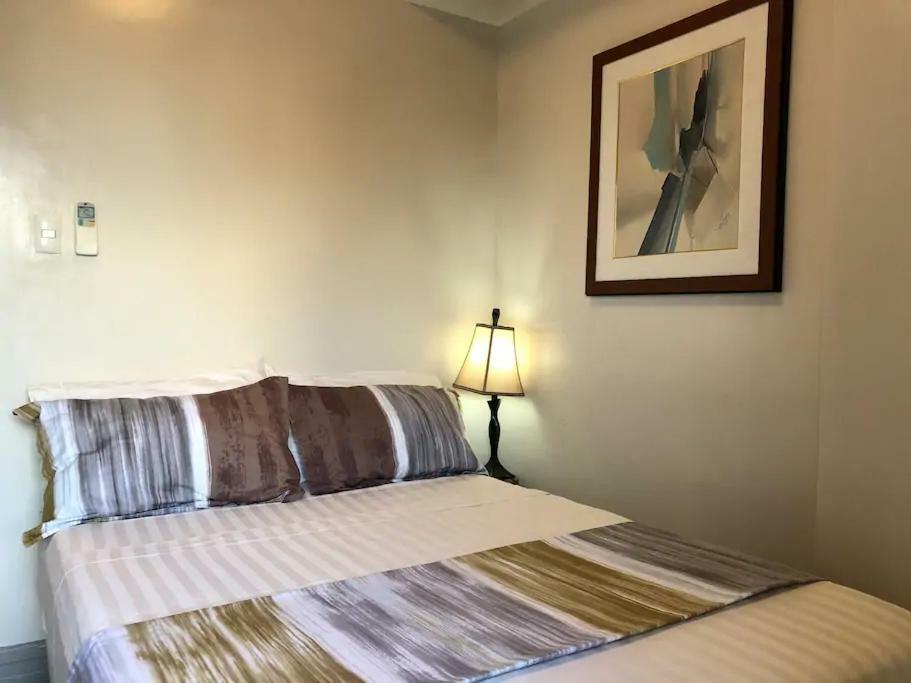 500mbps Wi-fi 2 Largest 2 Bdrm In Grand Residences Apartment