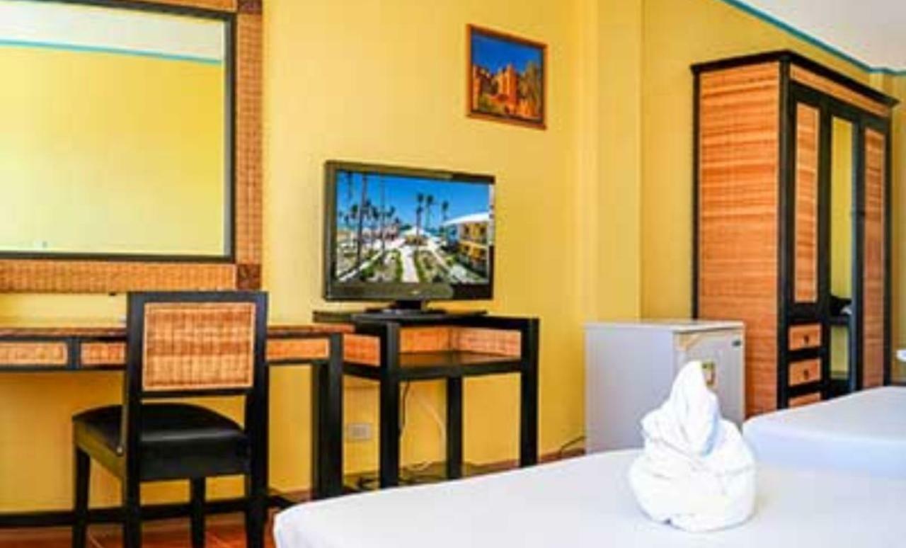 Marlins Resort 3*