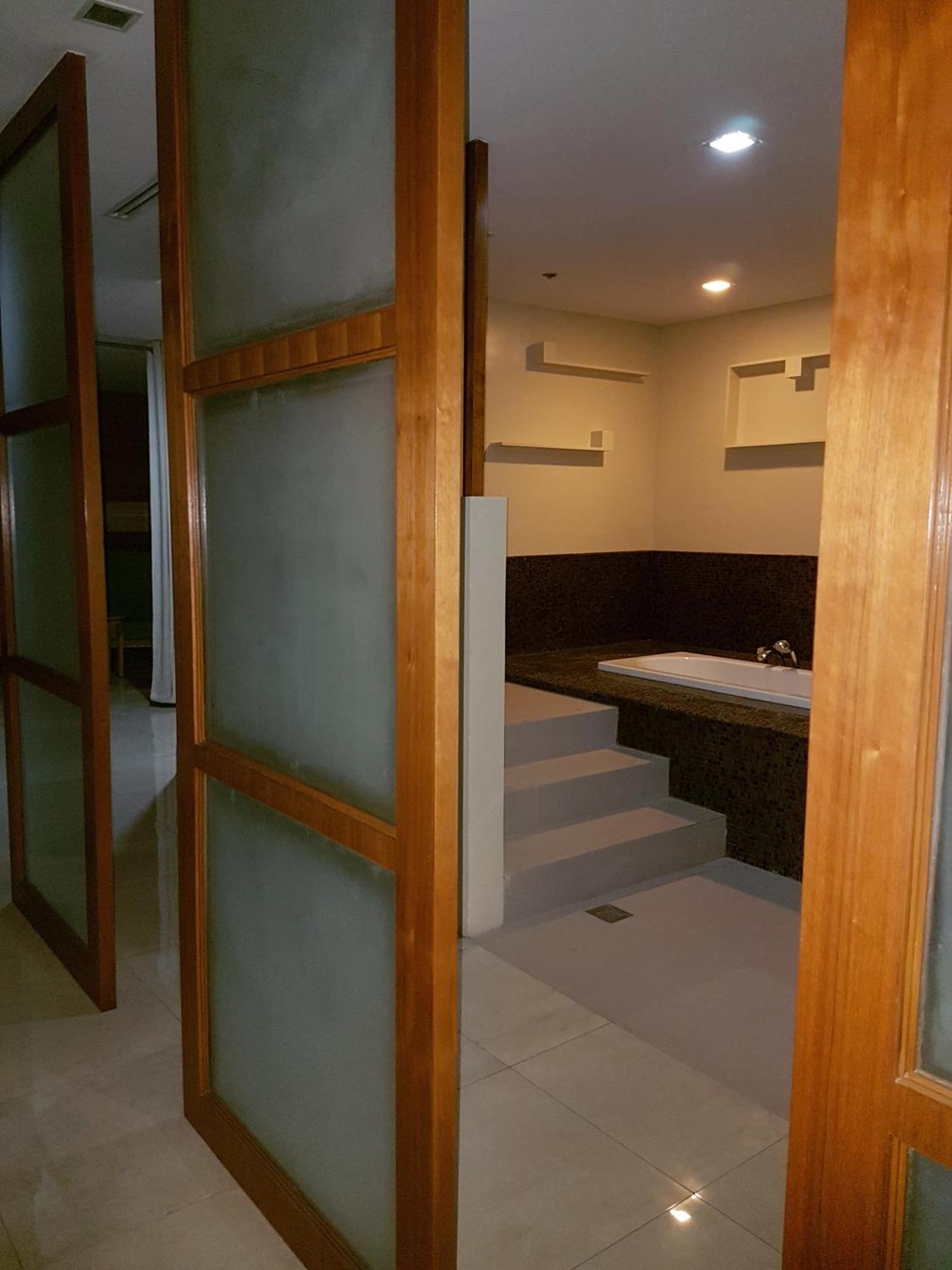 Apartment Mactan Newtown Ocean View 360 Degree