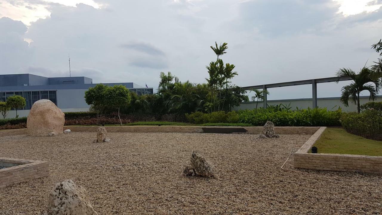 Apartment Mactan Newtown Ocean View 360 Degree Lapu-Lapu City