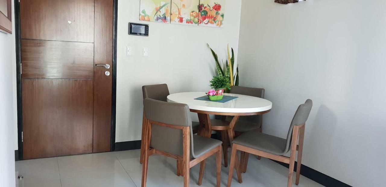 Mactan Newtown Ocean View 360 Degree Apartment Lapu-Lapu City