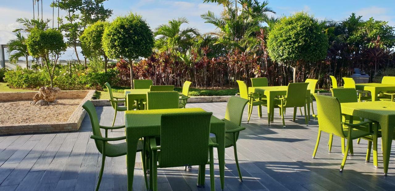 Mactan Newtown Ocean View 360 Degree Apartment