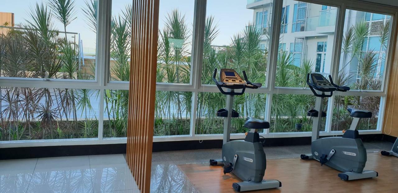 Mactan Newtown Ocean View 360 Degree Apartment *