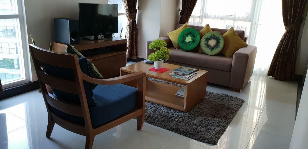 Mactan Newtown Ocean View 360 Degree Apartment *