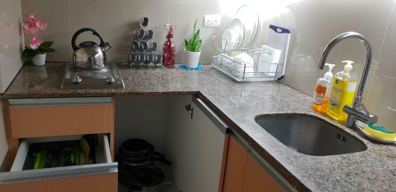 Mactan Newtown Ocean View 360 Degree Apartment *