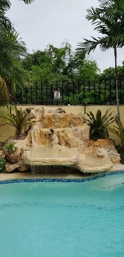 Kim Beatriz Compound *