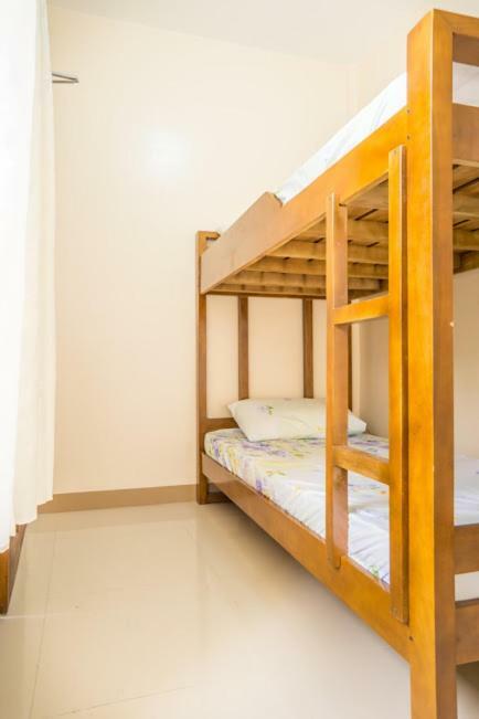 Kellocks' Seaview Apartelle Pensão