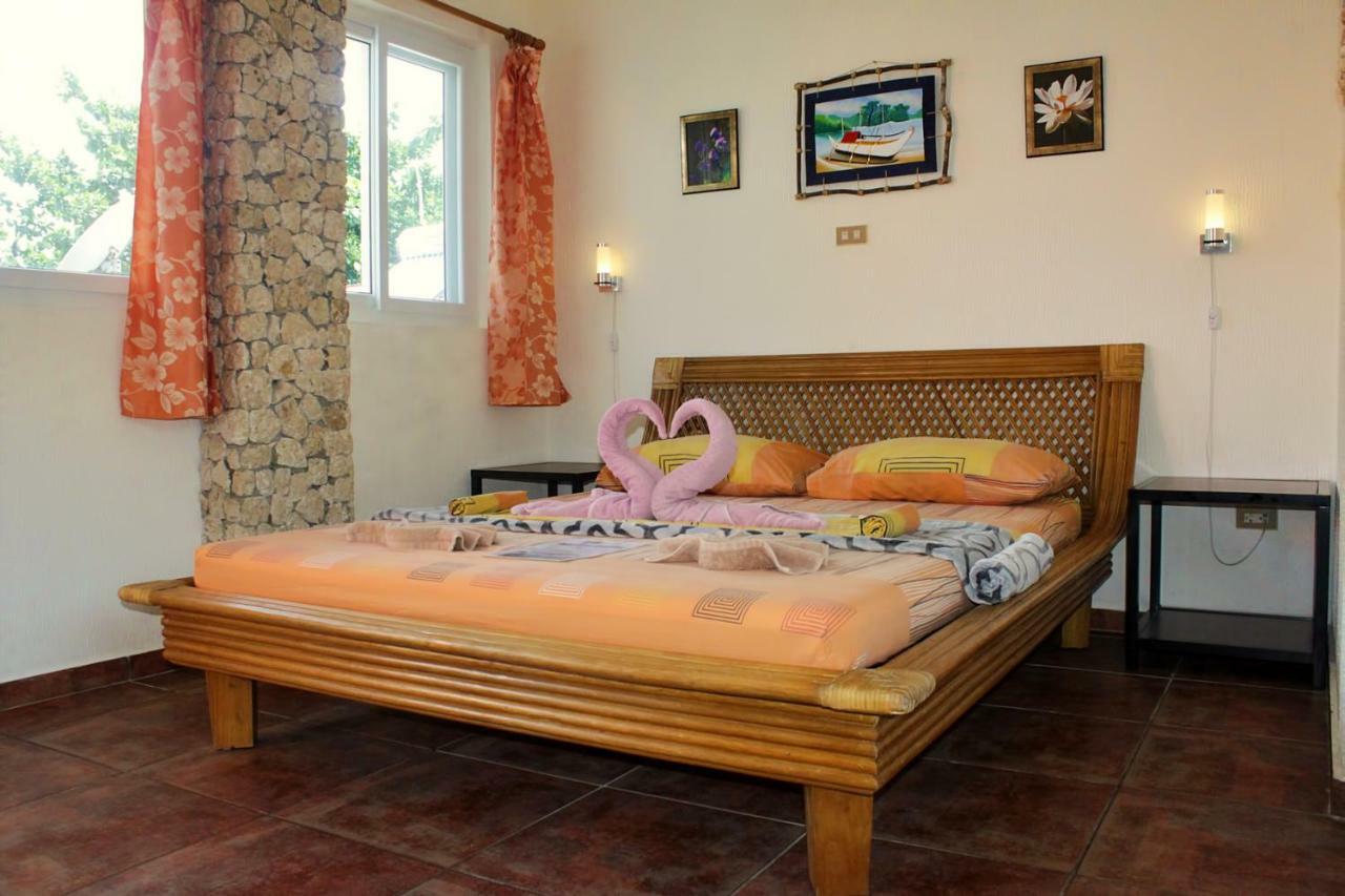 Oceanfront Paradise Resort 3*