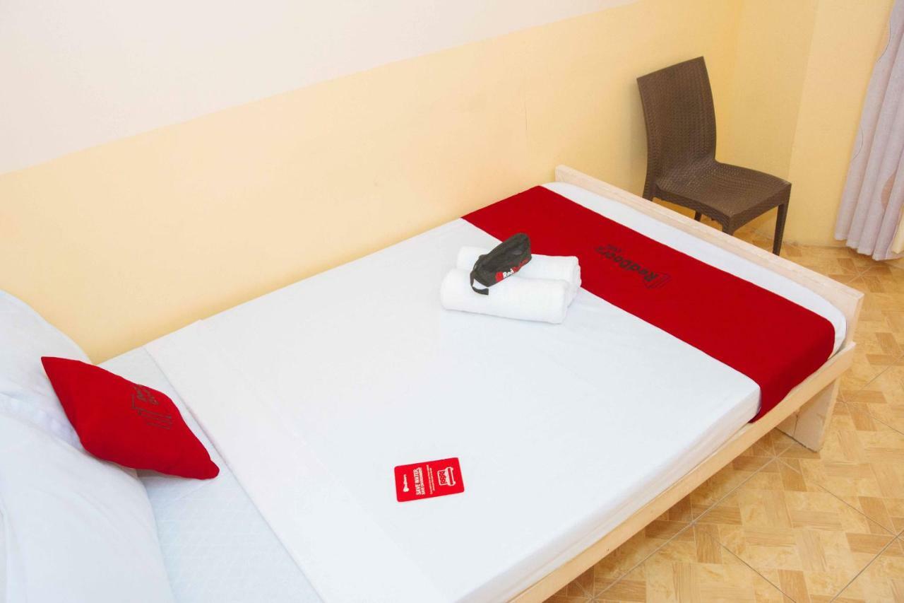 Hotel Reddoorz Near Oslob Whale Shark Watching Area Tanawan