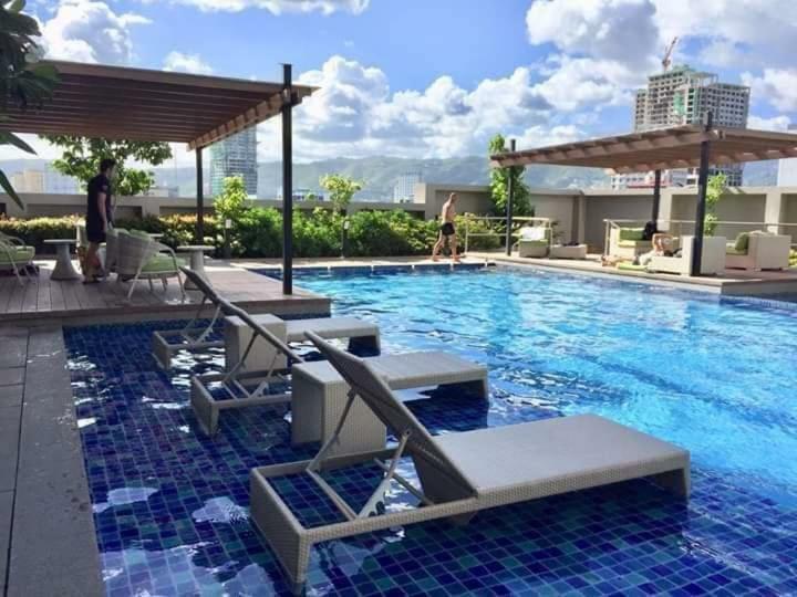 Kissy Flat 1 At Horizon 101 Cebu