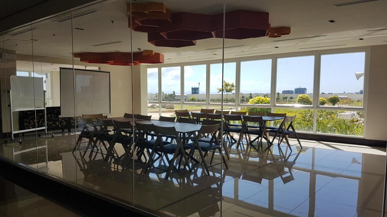 Aparthotel Mactan Newtown With Garden And Ocean View 8newtown Blvd Lapu-Lapu City