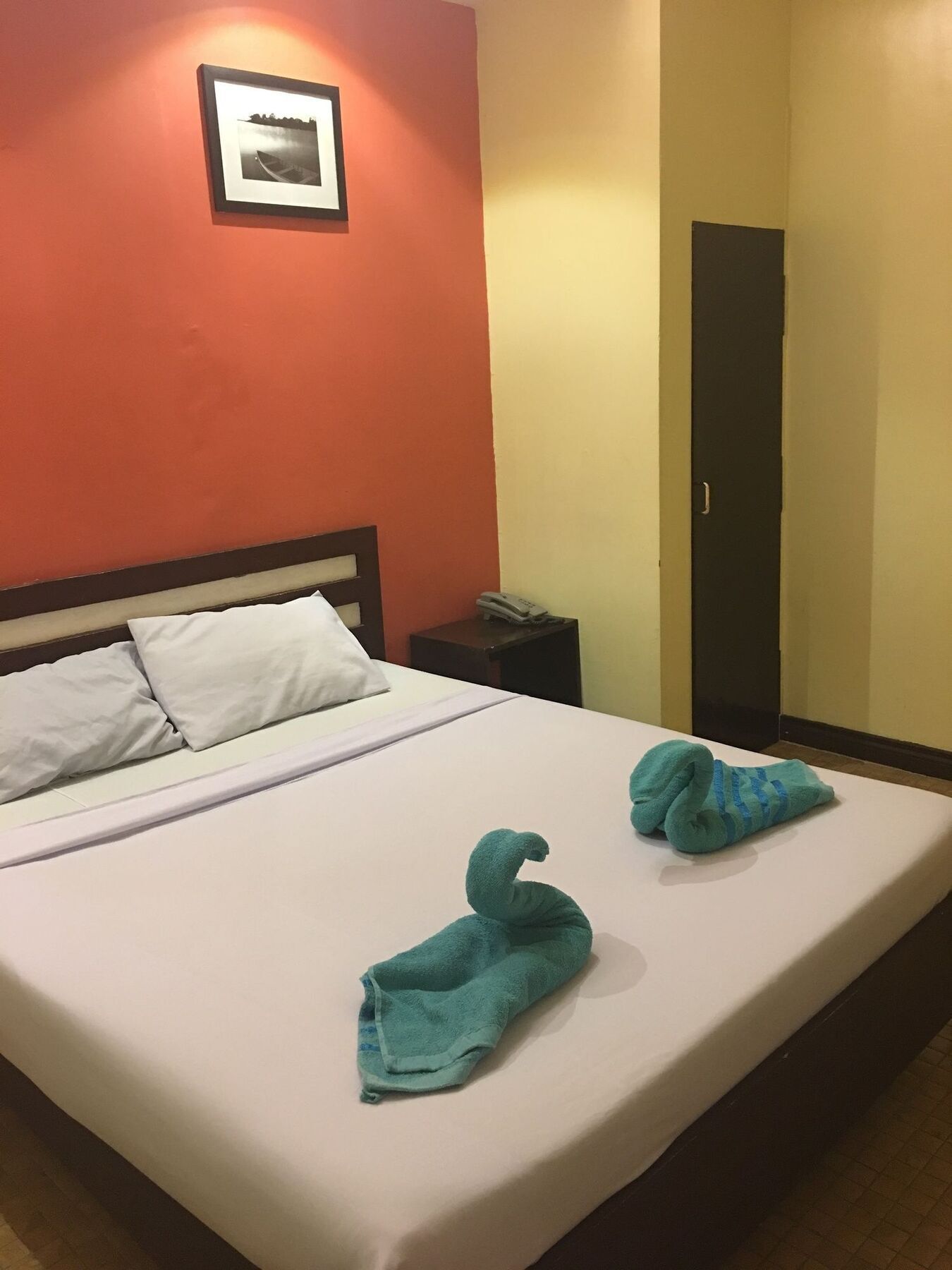 Mambaling House Hotel