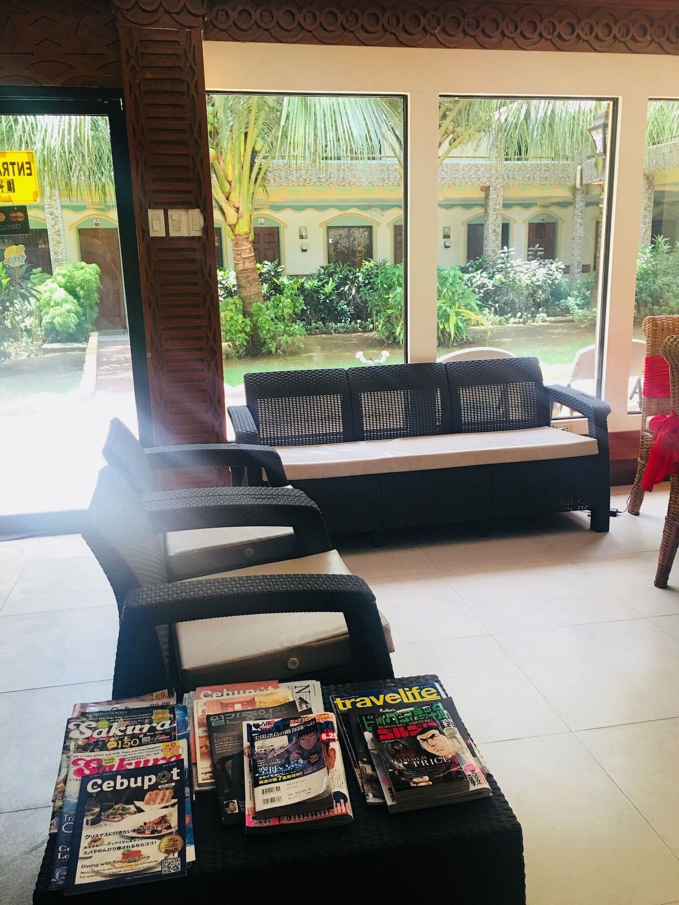 Hotel Coconut House