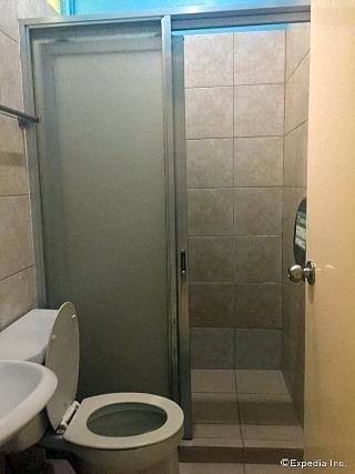 bahay-panuluyan Elicon House 2*