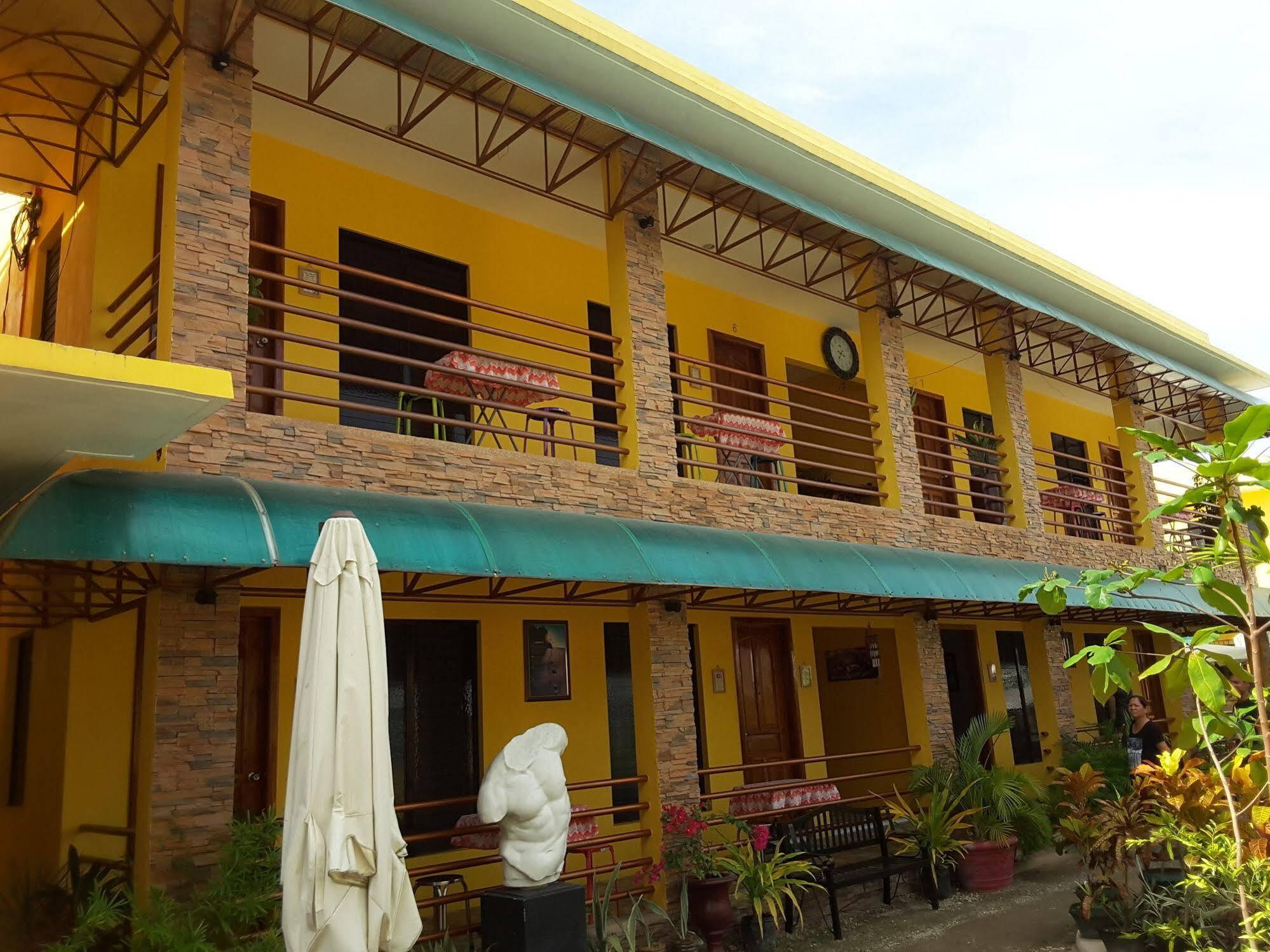 Tropics Hotel 3*