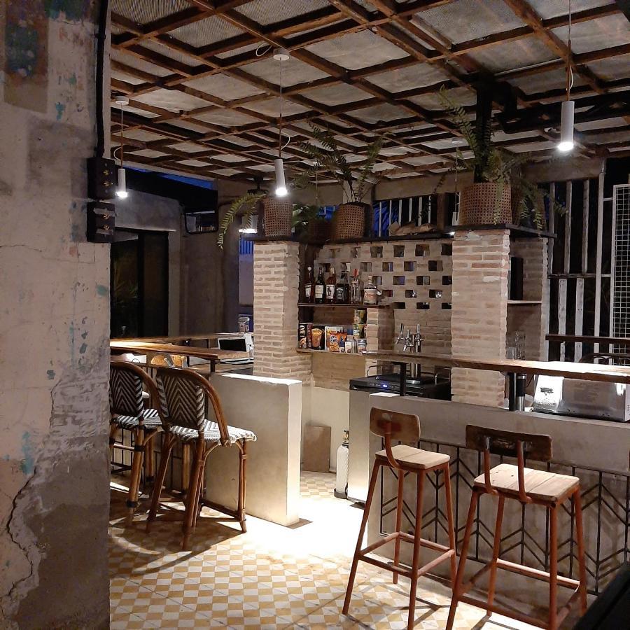 The Flying Fish Cebu