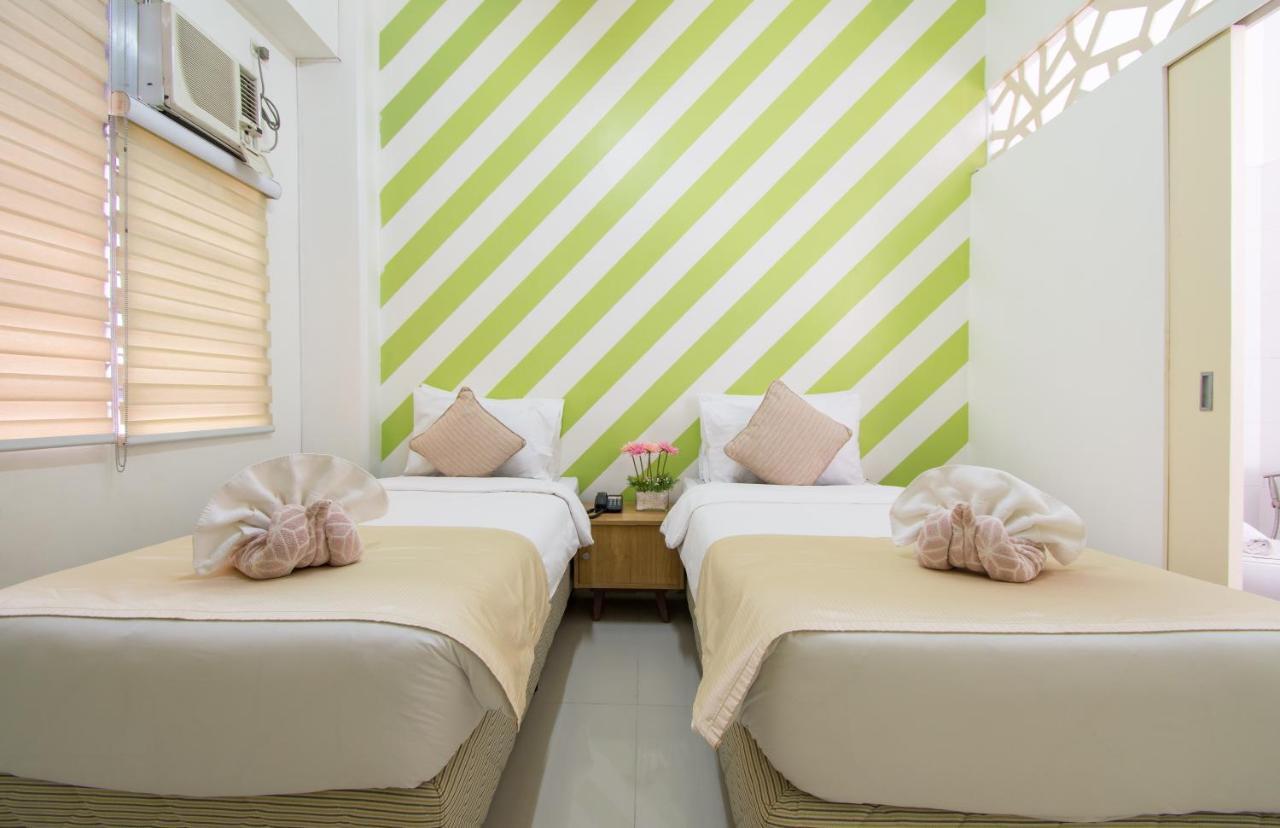 Alicia Tower Residences (Adults Only) Albergue