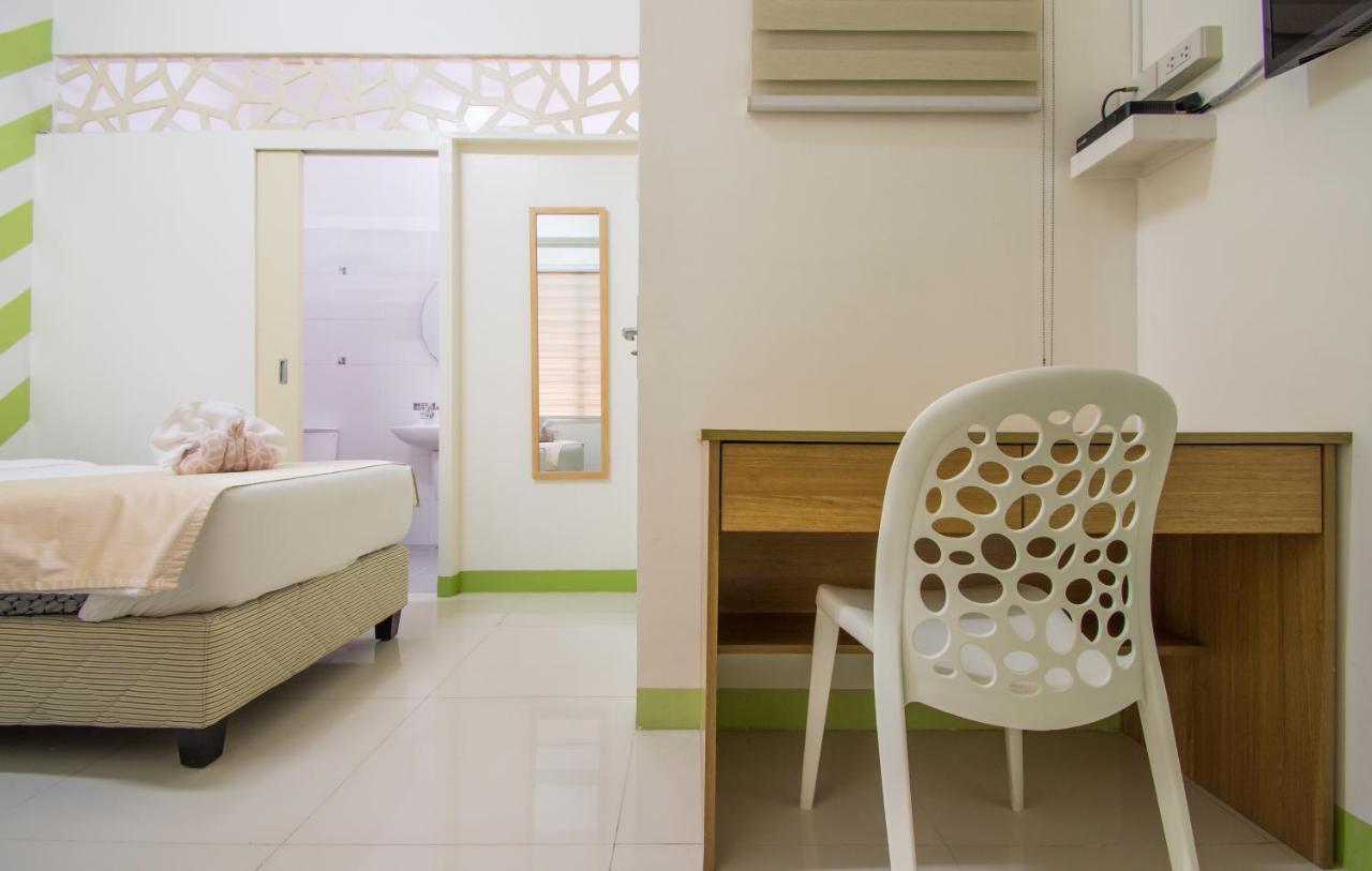Hostel Alicia Tower Residences (Adults Only) Cebu