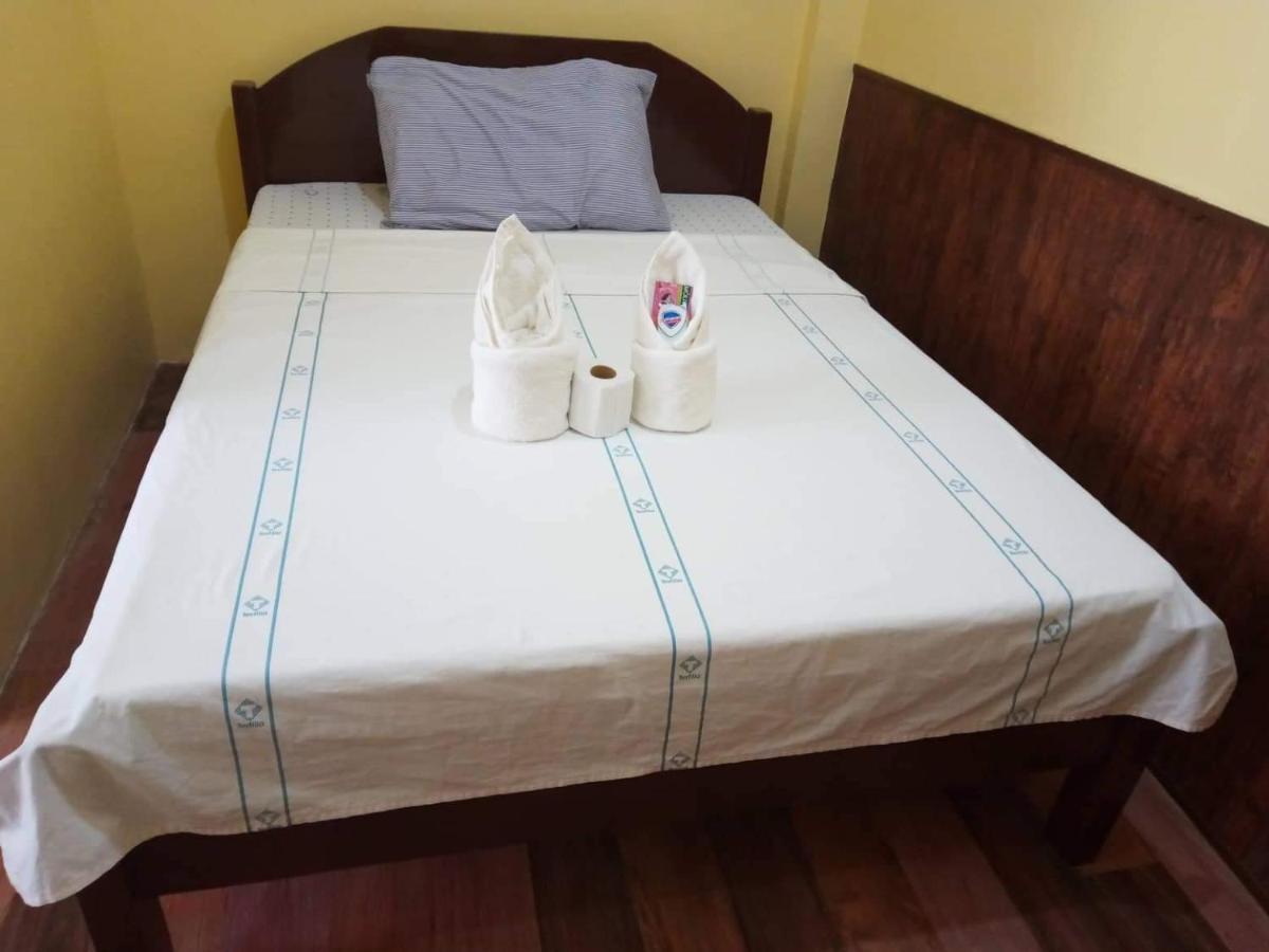 Bed & Breakfast R & D Island *