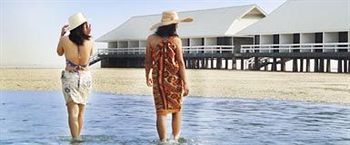 Hotel Island And Sun Beach