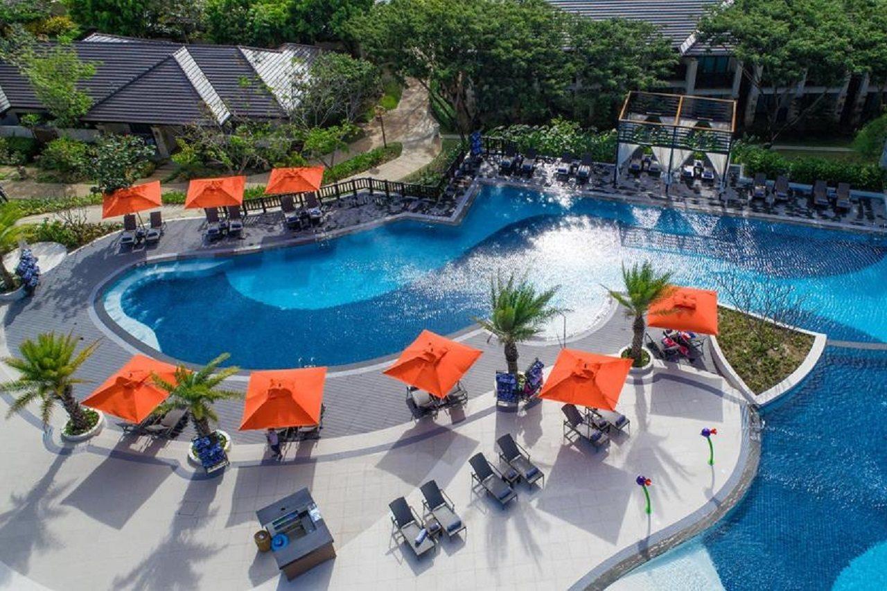 Crimson And - Mactan Island, Cebu Resort 5*