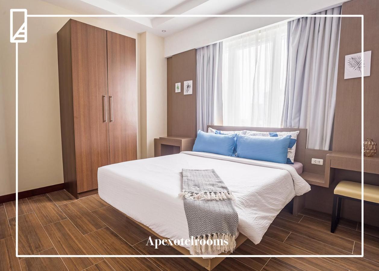 Padgett Place Deluxe Apartment *