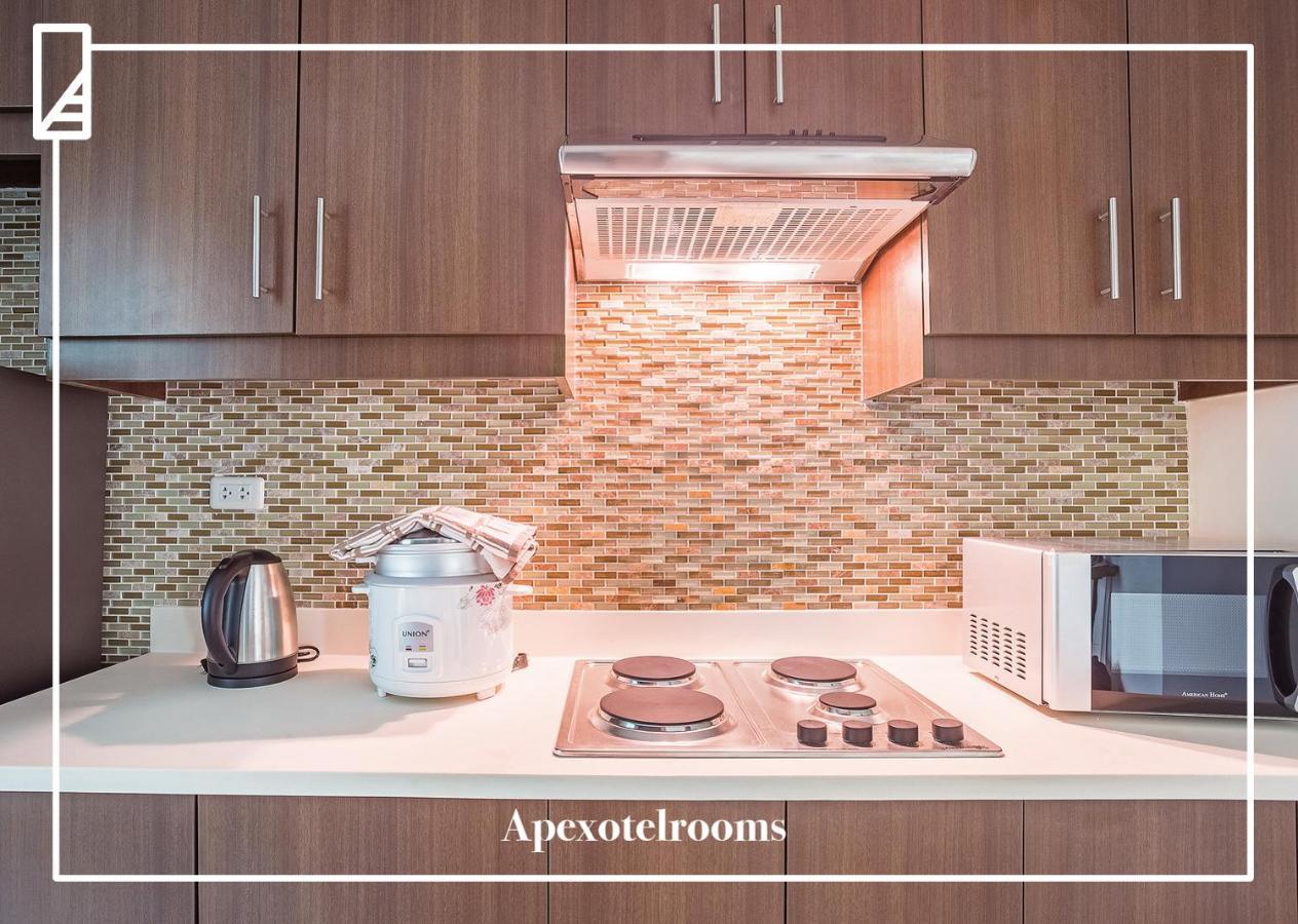 Padgett Place Deluxe Apartment Cebu